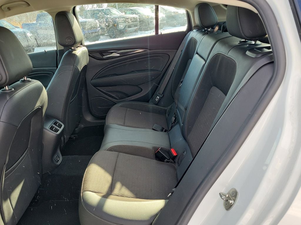 2018 Buick Regal Preferred II