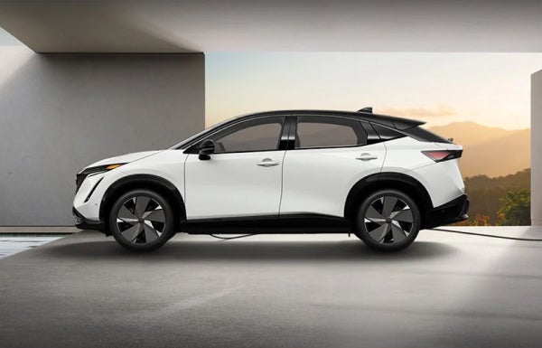 Nissan of Canton in Canton MI