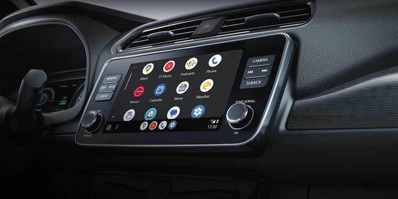 2025 Nissan LEAF<sup>&reg;</sup> at Nissan of Canton interior dashboard