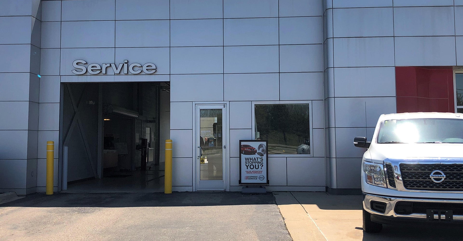 Nissan of Canton in Canton MI exterior view of service garage